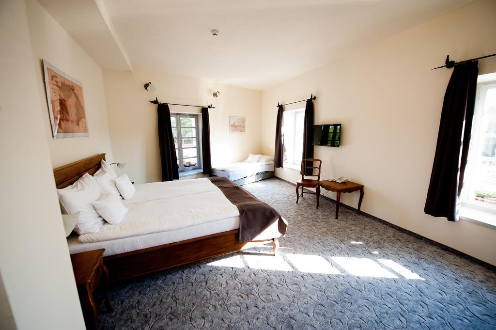 Malom Hotel เดเบรตเซน ห้อง รูปภาพ